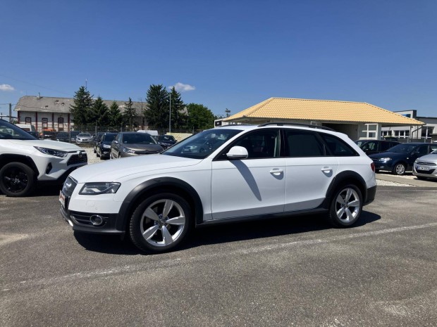 AUDI A4 Allroad 3.0 V6 TDI DPF quattro S-tronic...