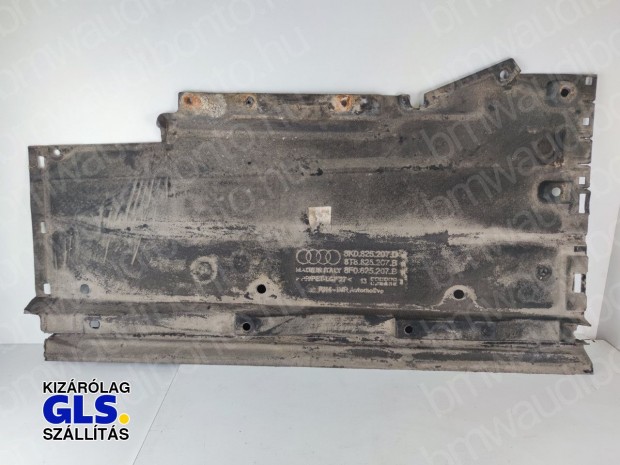 AUDI A4 Allroad B8 (8KH) Bal fenéklemez burkolat (8K0825207D)