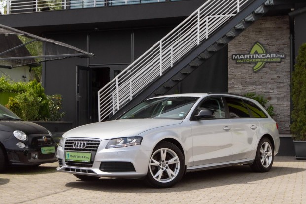 AUDI A4 Avant 1.8 TFSI Sportline Ice Silver +Vé...