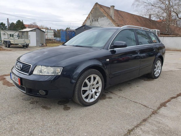 AUDI A4 Avant 1.9 PD TDI quattro