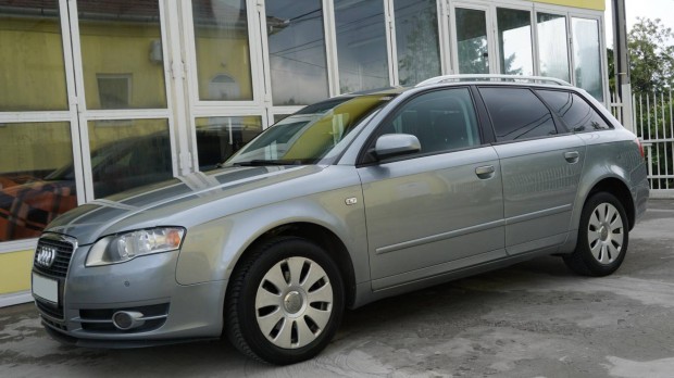 AUDI A4 Avant 2.0 PD TDI DPF Multitronic Digit...