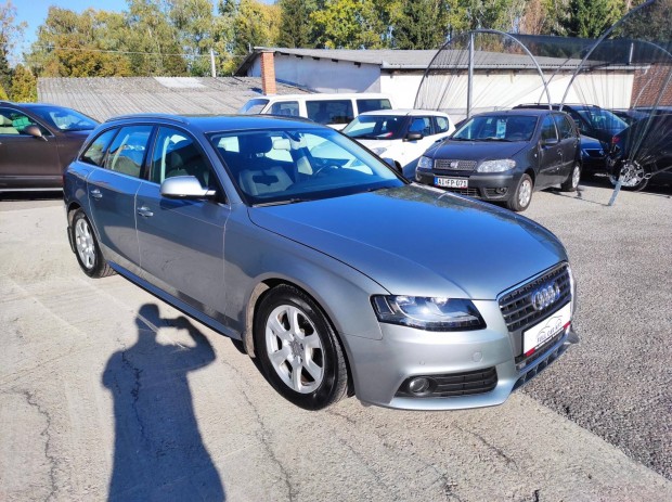 AUDI A4 Avant 2.0 TDI DPF 1 v Garancia! Klma!...