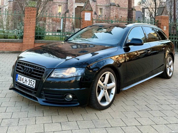 AUDI A4 Avant 2.0 TDI DPF 3X S-LINE//Xenon//LED...