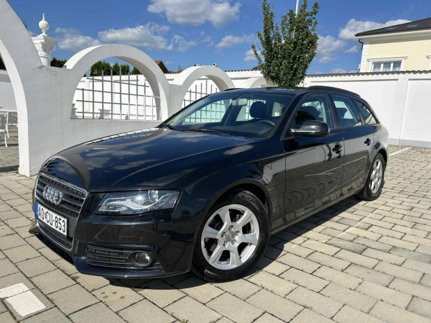 AUDI A4 Avant 2.0 TDI DPF Gyári ÁLL+Bőr+RADAR+H...