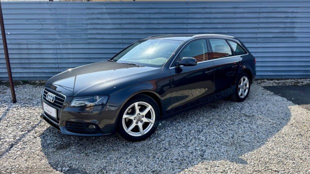 AUDI A4 Avant 2.0 TDI DPF Led/Xenon/S-line fut�...