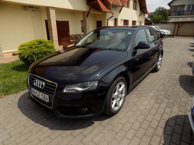 AUDI A4 Avant 2.0 TDI DPF Multitronic