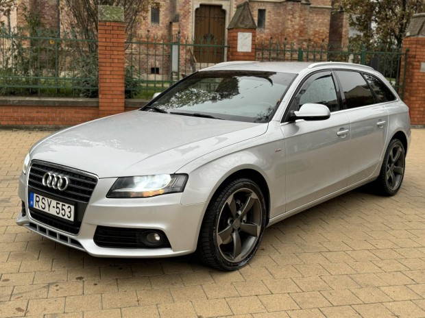 AUDI A4 Avant 2.0 TDI DPF Multitronic S-LINE//1...