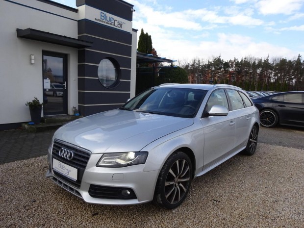 AUDI A4 Avant 2.0 TDI DPF Quattro EU5 Xenon!!KM...
