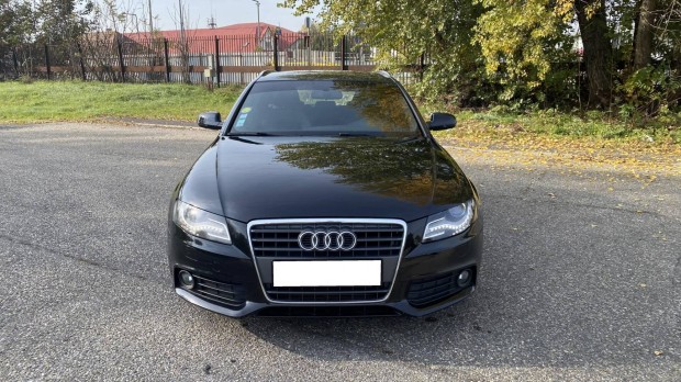 AUDI A4 Avant 2.0 TDI DPF S-Line