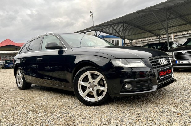 AUDI A4 Avant 2.0 TDI DPF Xenon/Tol.RADAR/Flb...