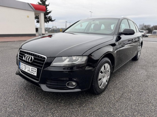 AUDI A4 Avant 2.0 TDI DPF man 6seb.friss m�szaki