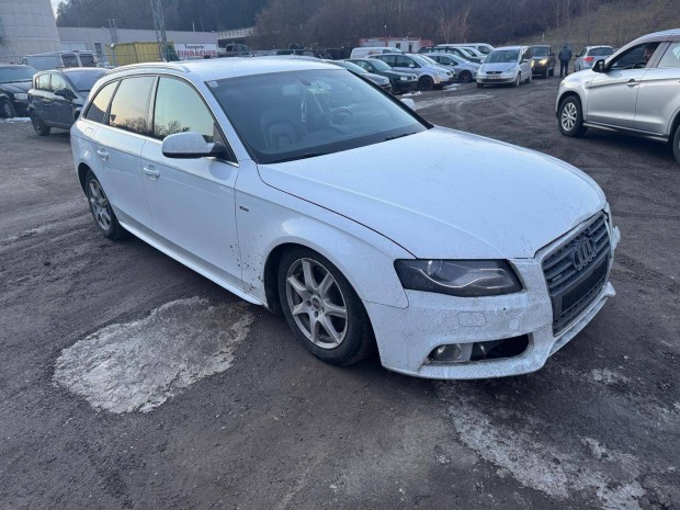 AUDI A4 Avant 2.0 TDI DPF quattro EU5 S-Line