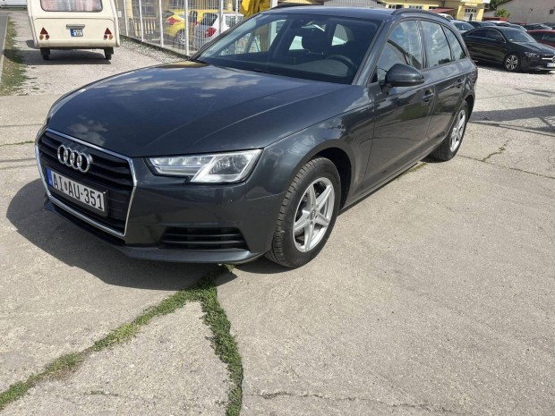 AUDI A4 Avant 2.0 TDI Design S-tronic