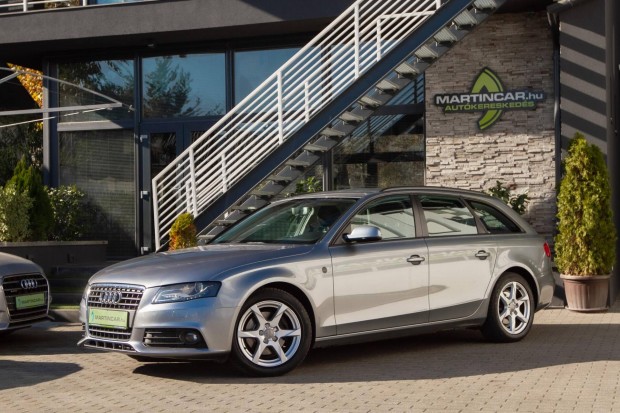 AUDI A4 Avant 2.0 TDI Quartz Grey Metallic +Els...