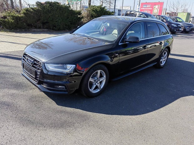 AUDI A4 Avant 2.0 TDI S-LINE!!!!!Xenon!!!!Navig...