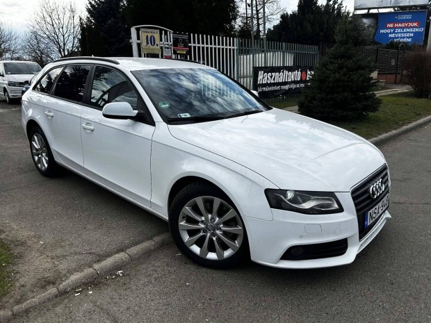 AUDI A4 Avant 2.0 TDI multitronic B�r+�l�s F�t+...