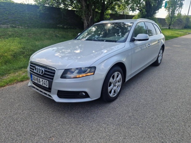AUDI A4 Avant 2.0 TDI multitronic Navi Fűthető...