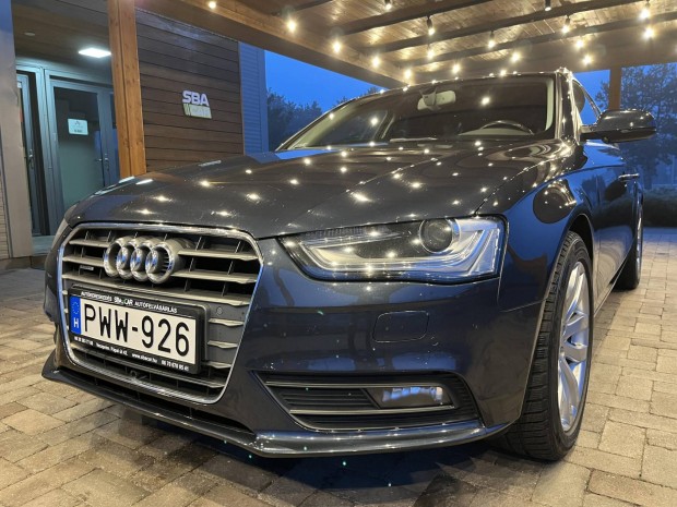 AUDI A4 Avant 2.0 TDI quattro Xenon lmpa . koc...