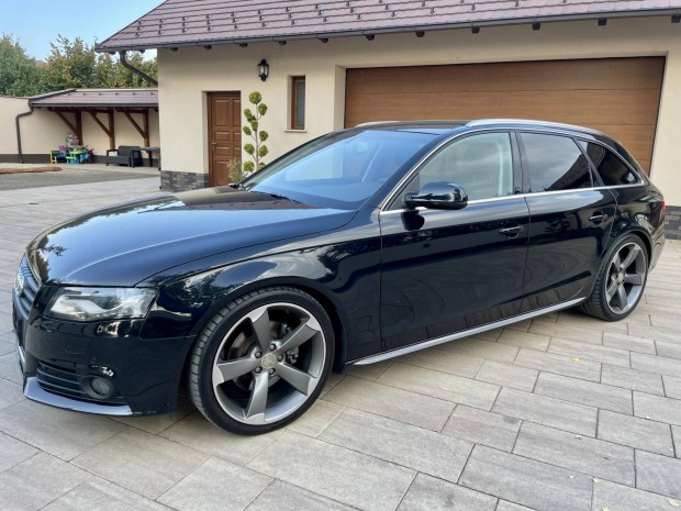 AUDI A4 Avant 2.0 TDi 19Rotor Felni-Navi-Multim...