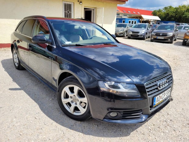AUDI A4 Avant 2.0 TDi DPF Br bels! Navi!