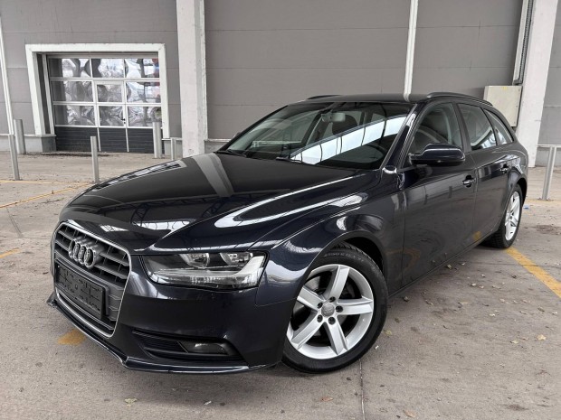 AUDI A4 Avant 2.0 TDi !! Megkmlt llapotban !...