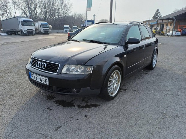 AUDI A4 Avant 2.5 V6 TDI