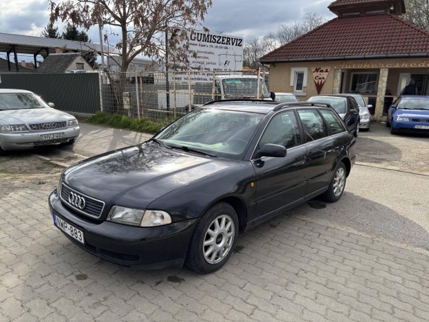 AUDI A4 Avant 2.6