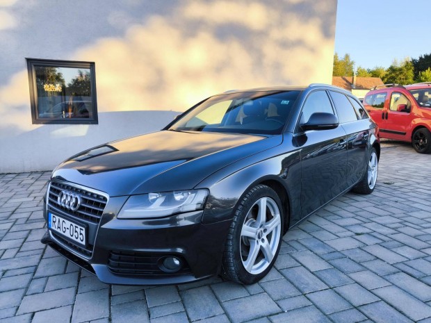 AUDI A4 Avant 2.7 V6 TDI DPF Manuális váltó! Sz...