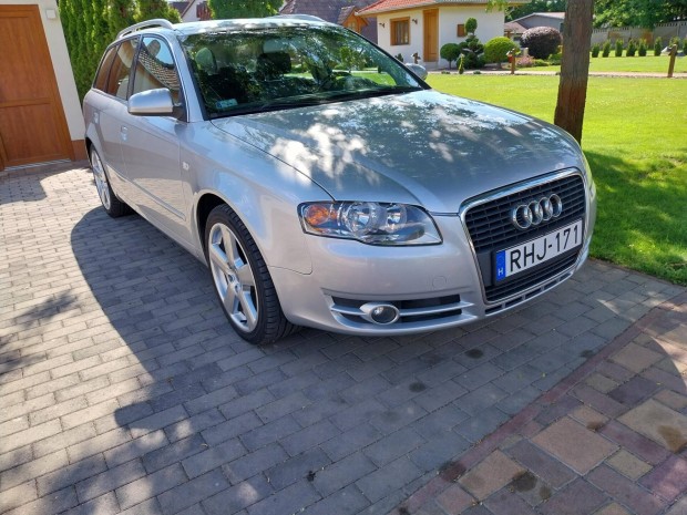 AUDI A4 Avant 2.7 V6 TDI DPF Multitronic