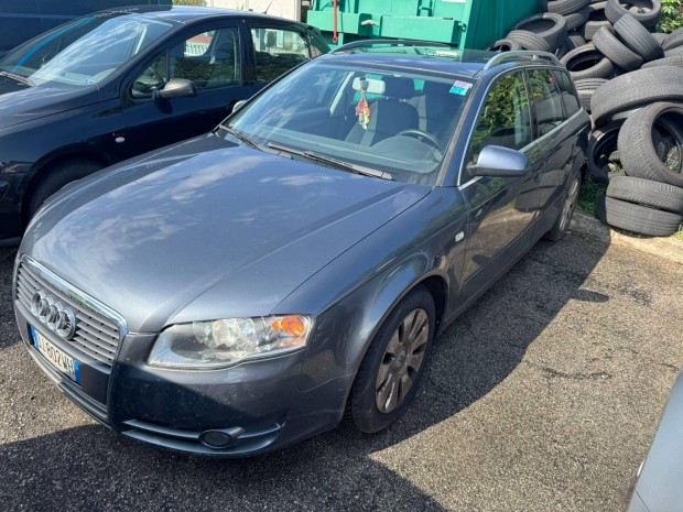 AUDI A4 Avant 2.7 V6 TDI Rozsdamentes