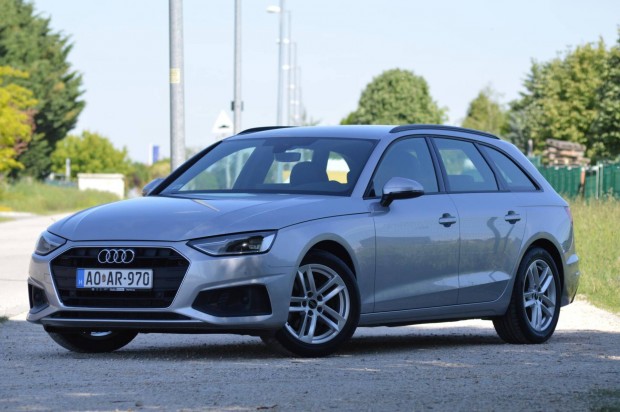 AUDI A4 Avant 35 TDI S line S-tronic Alkalmi ár...