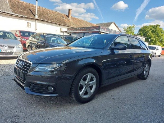 AUDI A4 Avant 3.0 V6 TDI DPF quattro 2010-es mo...