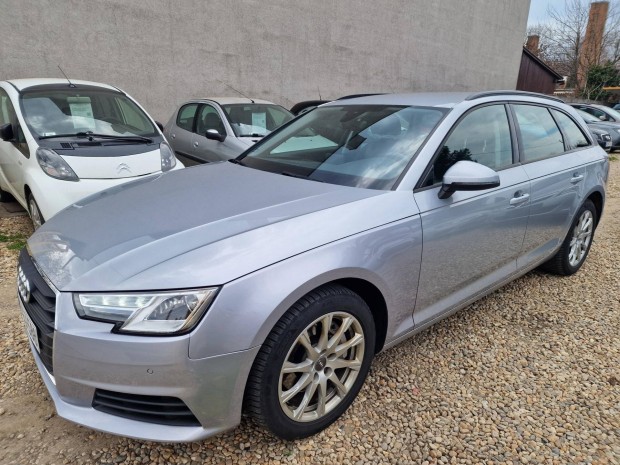 AUDI A4 Avant 40 TDI Basis S-tronic Makul�tlan...