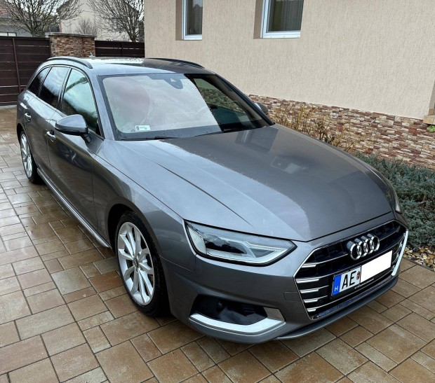 AUDI A4 Avant 45 TDI Basis quattro Tiptronic ic...