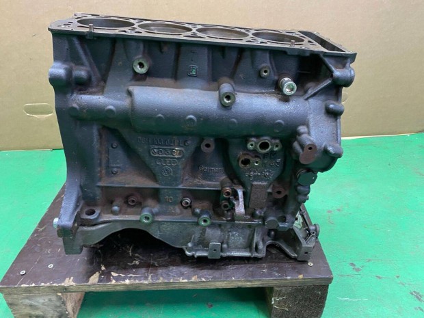 AUDI A4 Avant (8K5, B8) Motorblokk (F�z�tt)