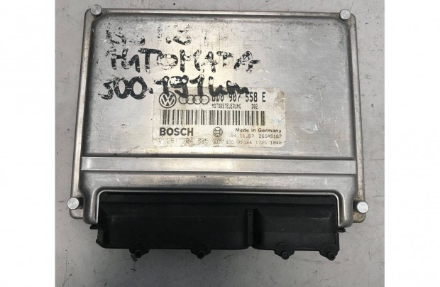 AUDI A4 B5 1,8T motorvezrl 8D0 907 558 E