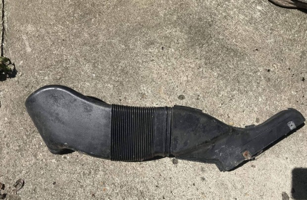 AUDI A4 B5 _ lgbeml cs 8D0 129 617 E