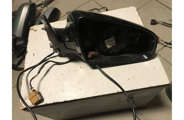 AUDI A4 B6 _ jobb visszapillantó
