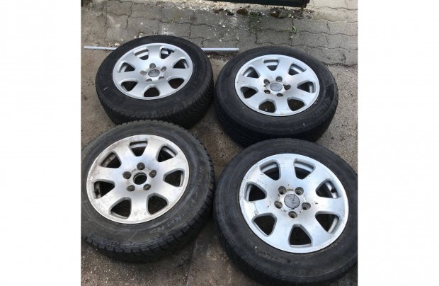 AUDI A4 B7 Felni Szett