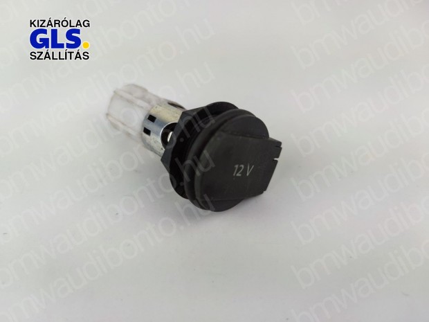 AUDI A4 B7 (8EC) 12 V-os aljzat csomagtartban (8E0919309)