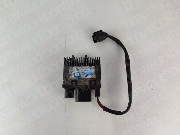 AUDI A4 B7 (8EC) Htventiltor vezrl modul (8E0959501Q)