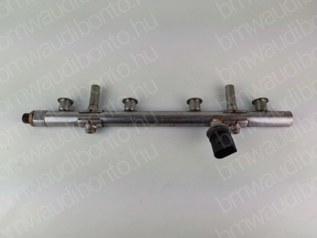 AUDI A4 B8 (8K2) 1.8 TFSI Közösnyomócső (06K133317C, 06K133317G)