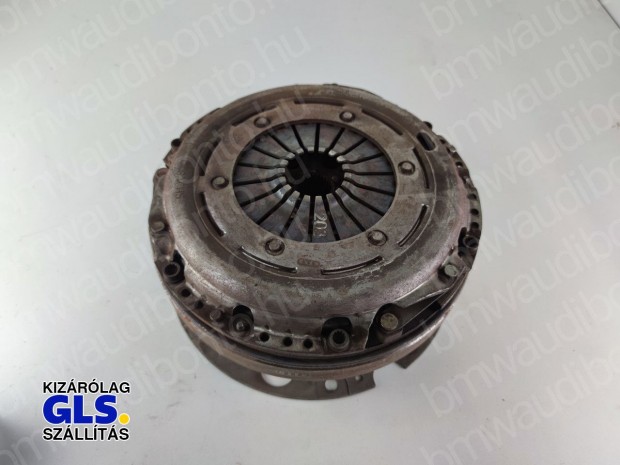AUDI A4 B8 (8K2) 2.0 TDI Kuplung szett (lendkerkkel) (0B1141015A)