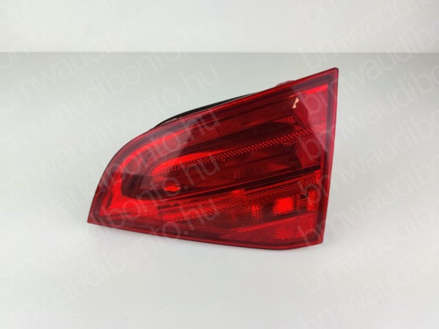 AUDI A4 B8 (8K2) Bal belső hátsó lámpa (8K9945094)