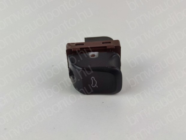 AUDI A4 B8 (8K2) Csomagtérajtó nyitó kapcsoló (elektromos)
