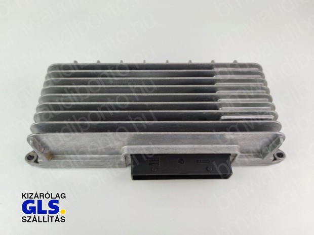 AUDI A4 B8 (8K2) Erősítő (8T0035223J)