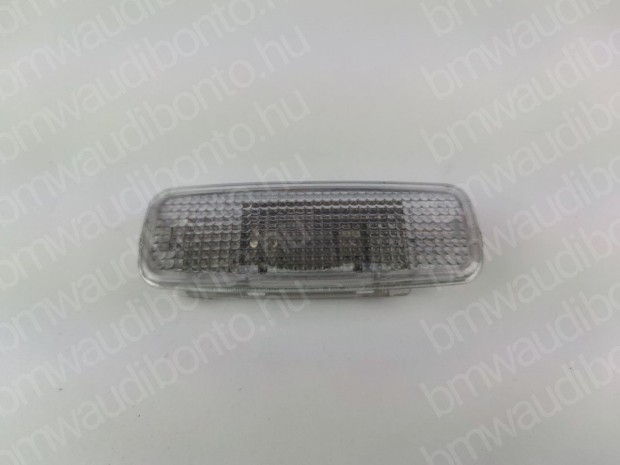 AUDI A4 B8 (8K2) Hátsó beltér világítás (4E0947105A)