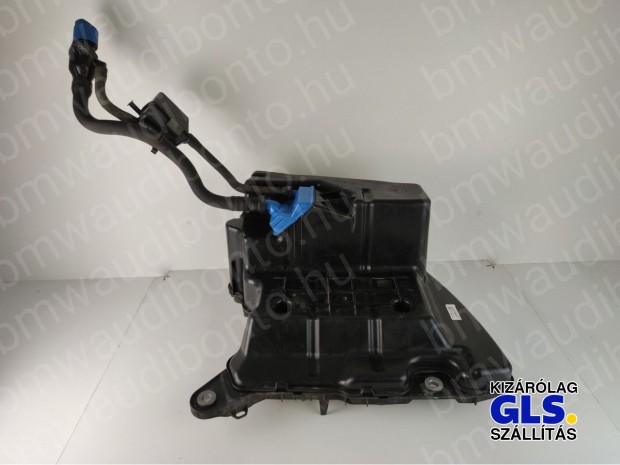 AUDI A4 B9 (8W2, 8WC) 2.0 TDI quattro �zemanyagtart�ly (8W0131878AE)