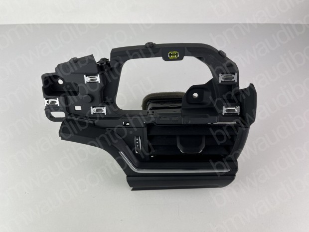AUDI A4 B9 (8W2, 8WC) Bal műszerfal szellőzőrács (8W1820901)