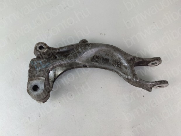 AUDI A4 B9 (8W2, 8WC) Első lengéscsillapító tartó konzol (pozíciófügge